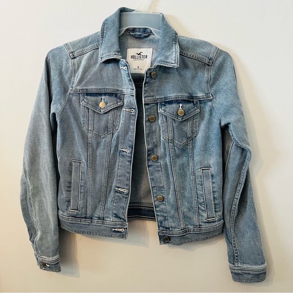 Hollister Blue Denim Jean Jacket Small